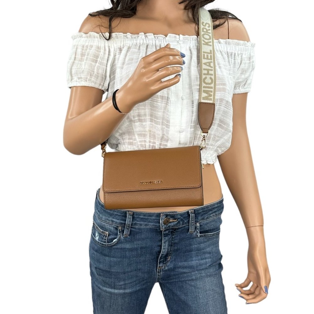 Michael Kors Jet Set Item Large Zip Around Wallet Crossbody Bag Brown Luggage